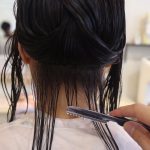 髪型に悩んだらばっさりとショートヘアもオススメです。