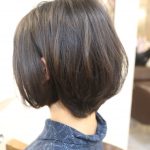 くせ毛でもまとまるショートヘアの切り方