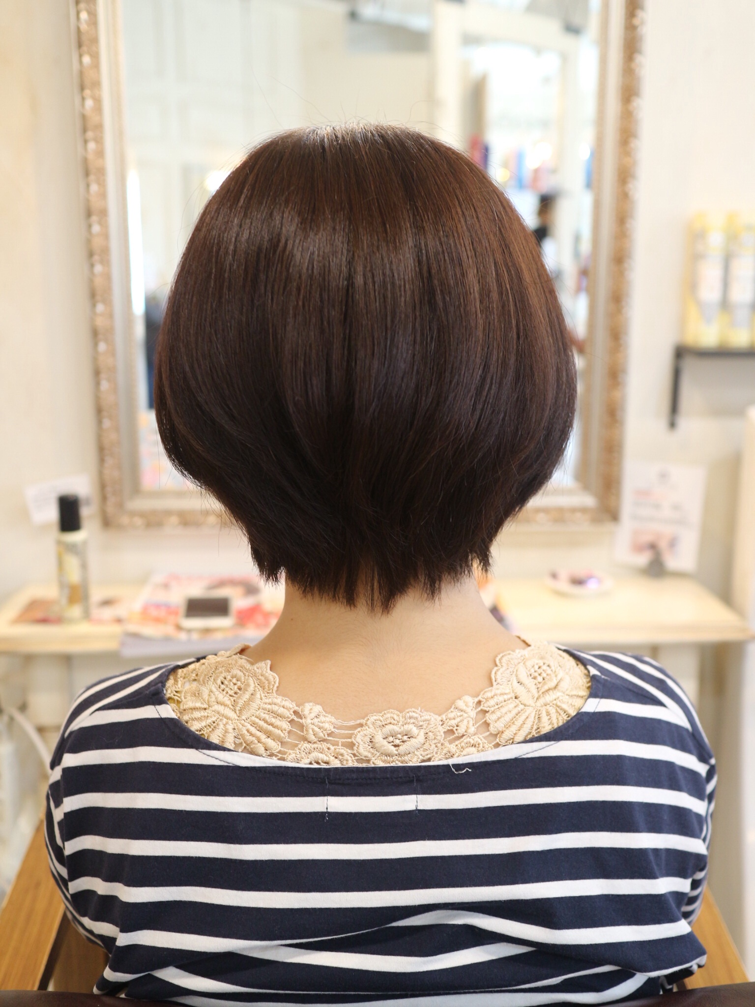 髪型 ショート 切り方