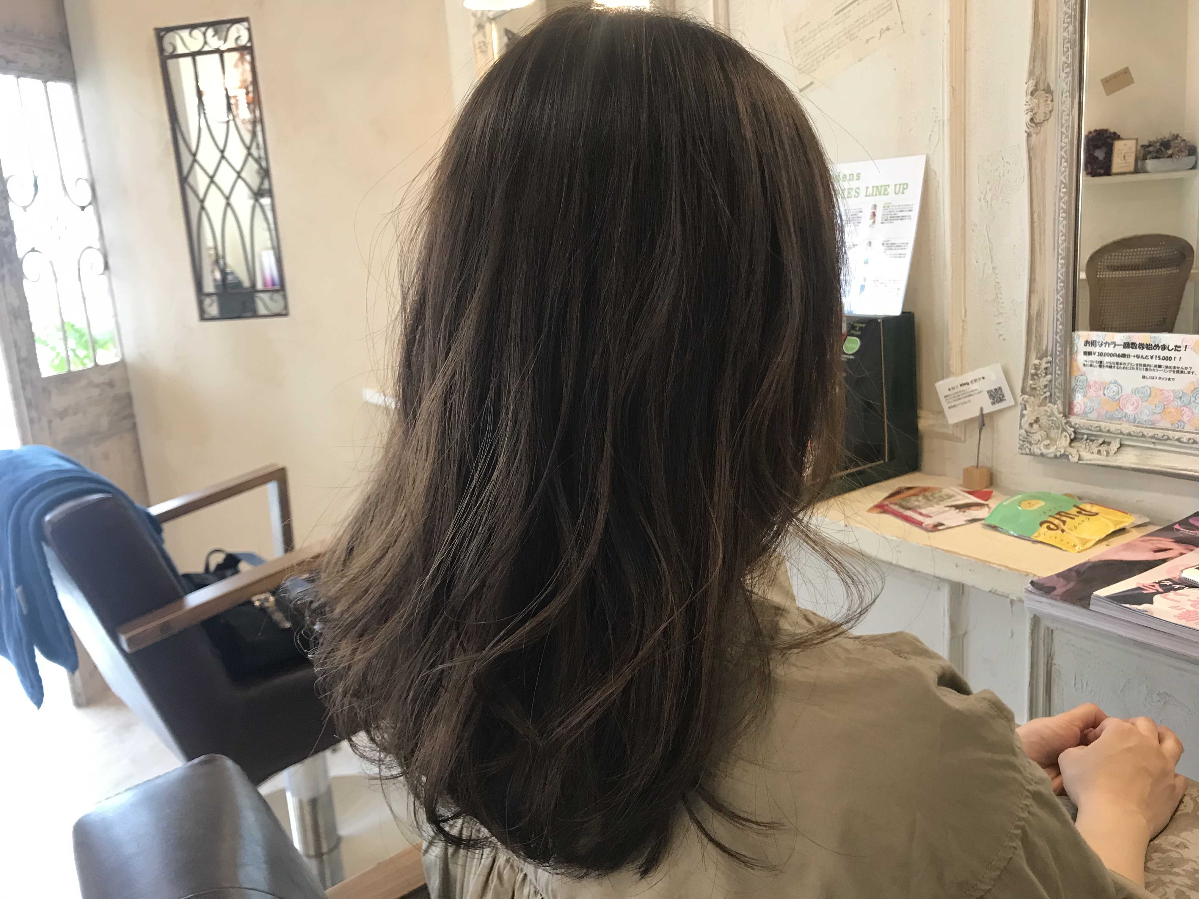 妊婦さん出産前にばっさりカット カラー 香川県高松市で大人女性に人気の美容室share シェア